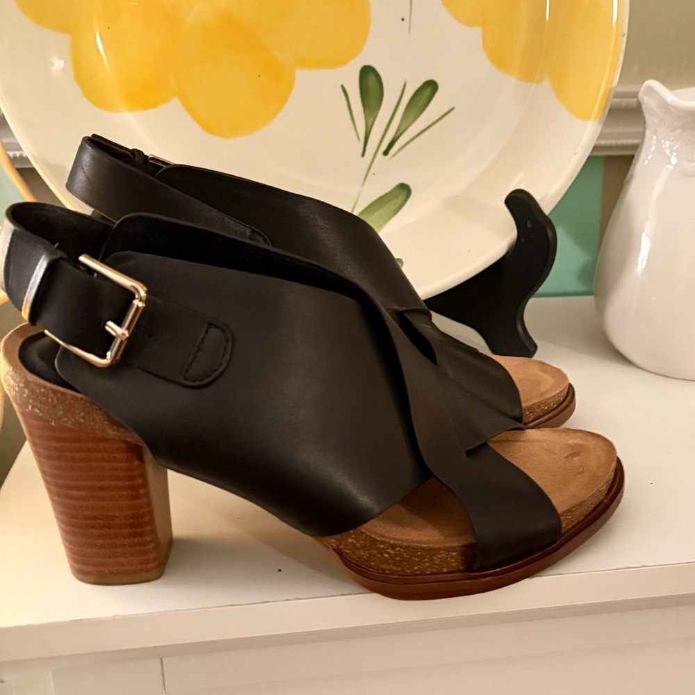 Soffe Black Leather Block Heel Sandals